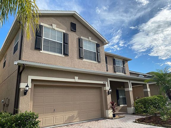 3rd image of 8824 Cameron Crest Dr