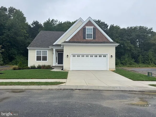 120 Petal Park Pl, Dover, DE 19904