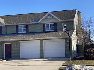 4731 Broadway St, Manitowoc, WI 54220