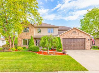 156 Erin Ct, Lemont, IL 60439