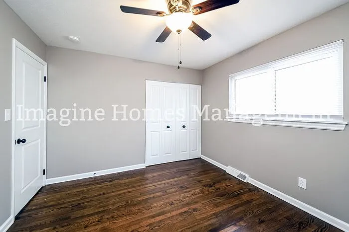 6645 Forest Glen Ave — Photo 9