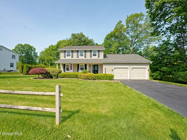 400 Donald Drive, Rotterdam, NY 12306