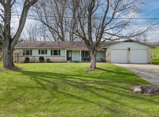 264 Maple Ln, Mansfield, OH 44906
