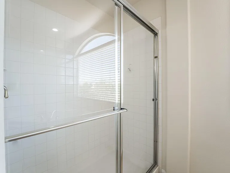 4828 Whisper Lake Ave — Photo 20