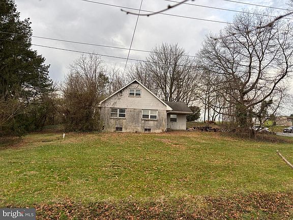 3rd image of 39 Hossler Rd