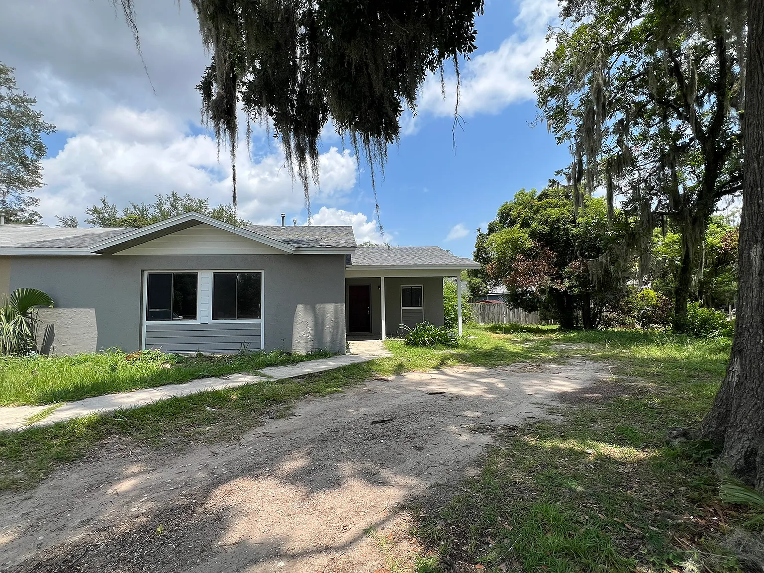 3 bed, 1098 sqft, $1,500 — Photo 1