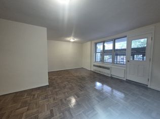 14325 41st Ave #X2, Flushing, NY 11355