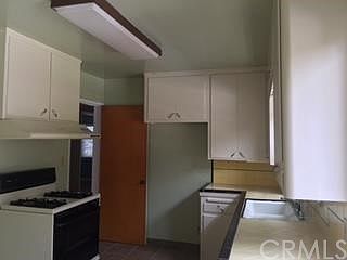 4th image of 5226 Camellia Ave