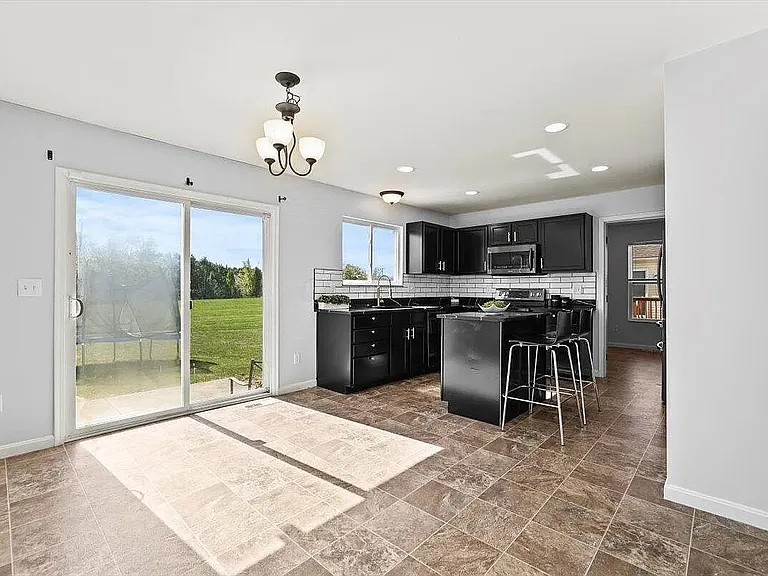 1571 Morrison Farms Dr — Photo 16