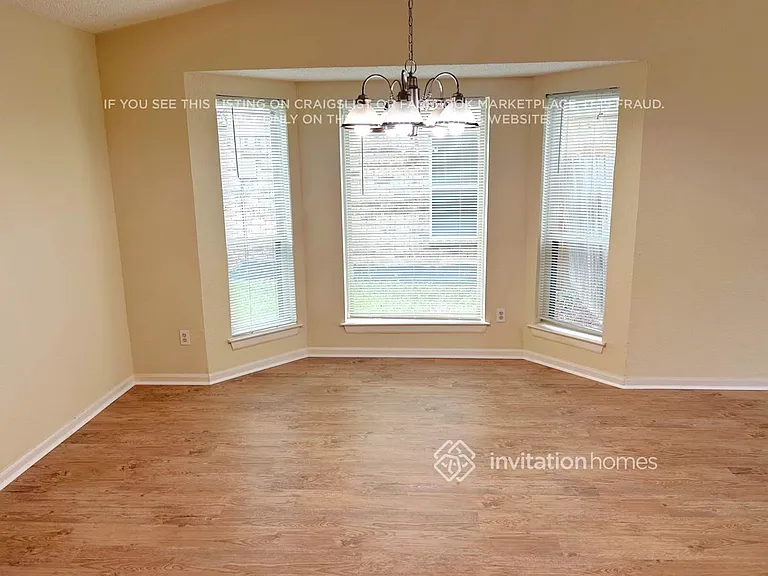 5005 Colonial Dr — Photo 6