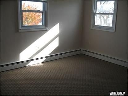 3rd image of 104 Wyona Ave