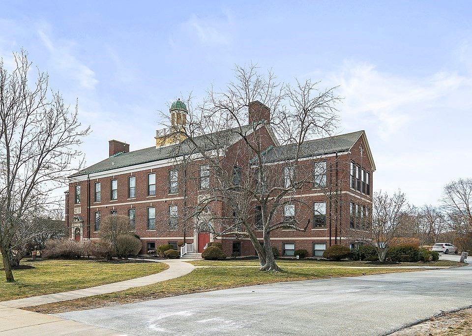 160 Playstead Rd UNIT 4, Medford, MA 02155 Zillow