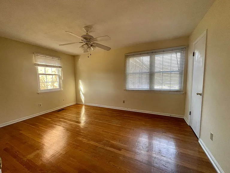 1002 Willow Dr #3 — Photo 11