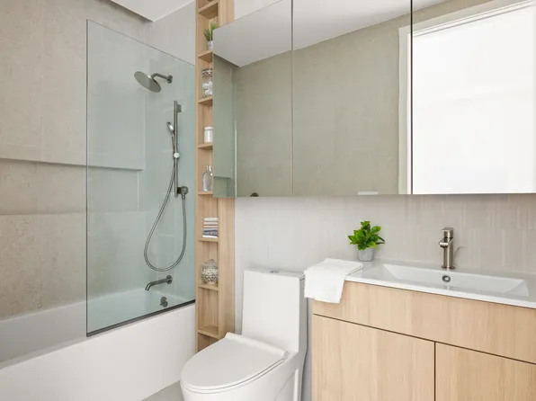 56 Quincy Street image 12 of 17