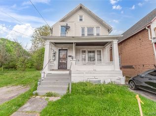 76 Girard Pl, Buffalo, NY 14211