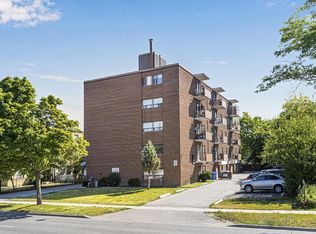 1475 Birchmount Rd #106, Toronto, ON M1P 2G4