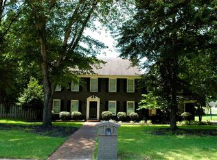2955 Honey Tree Dr, Germantown, TN 38138