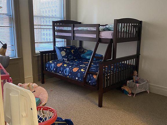 3rd image of 129 N Washington Ave #404