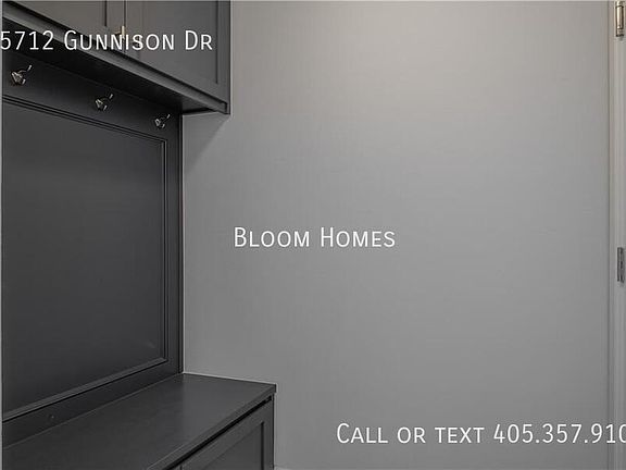 4th image of 15712 Gunnison Dr