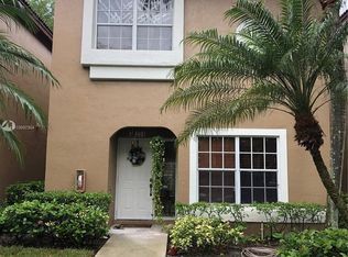 16224 Emerald Cove Rd, Fort Lauderdale, FL 33331
