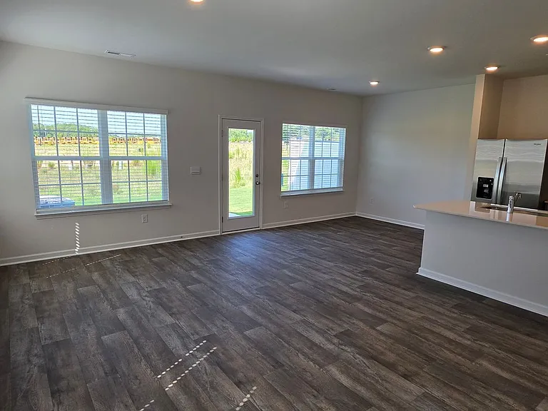 39 Virgo Dr — Photo 3