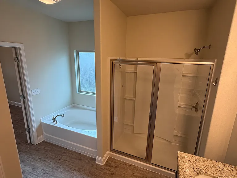 109 Clear Springs Cir — Photo 19