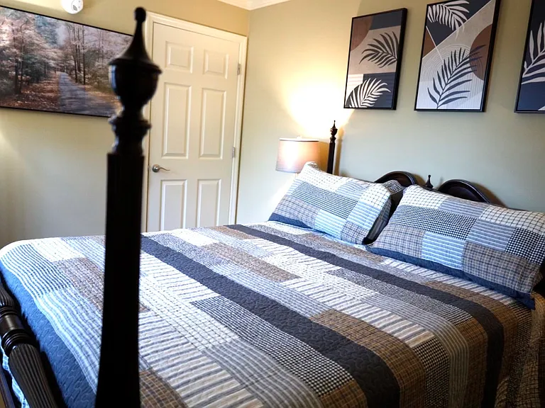 2905 Burch Ave #1 — Photo 51