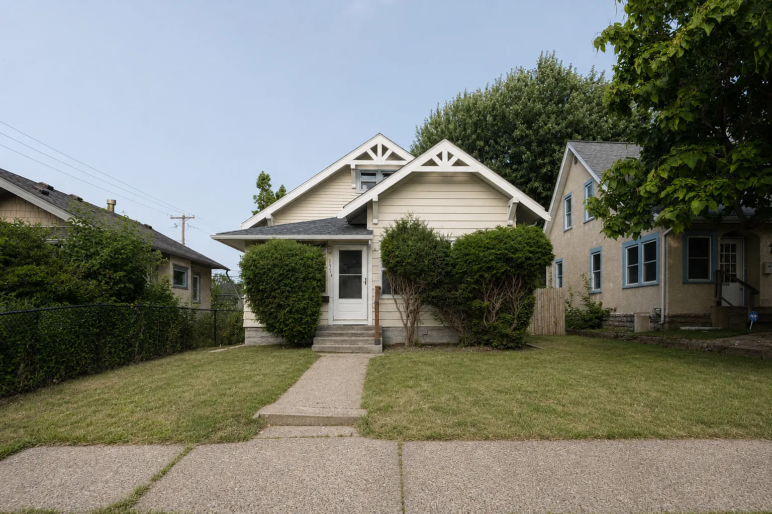 3 bed, 1101 sqft, $2,150 — Photo 1