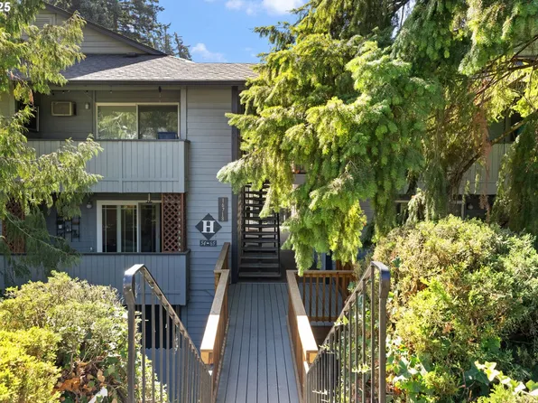 16718 SW Gleneagle Dr #H-57, Sherwood, OR 97140