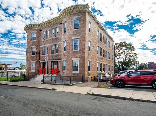 8 Arcadia St, Dorchester, MA 02122