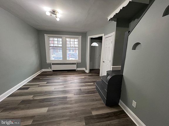 4th image of 230 Rubicam St