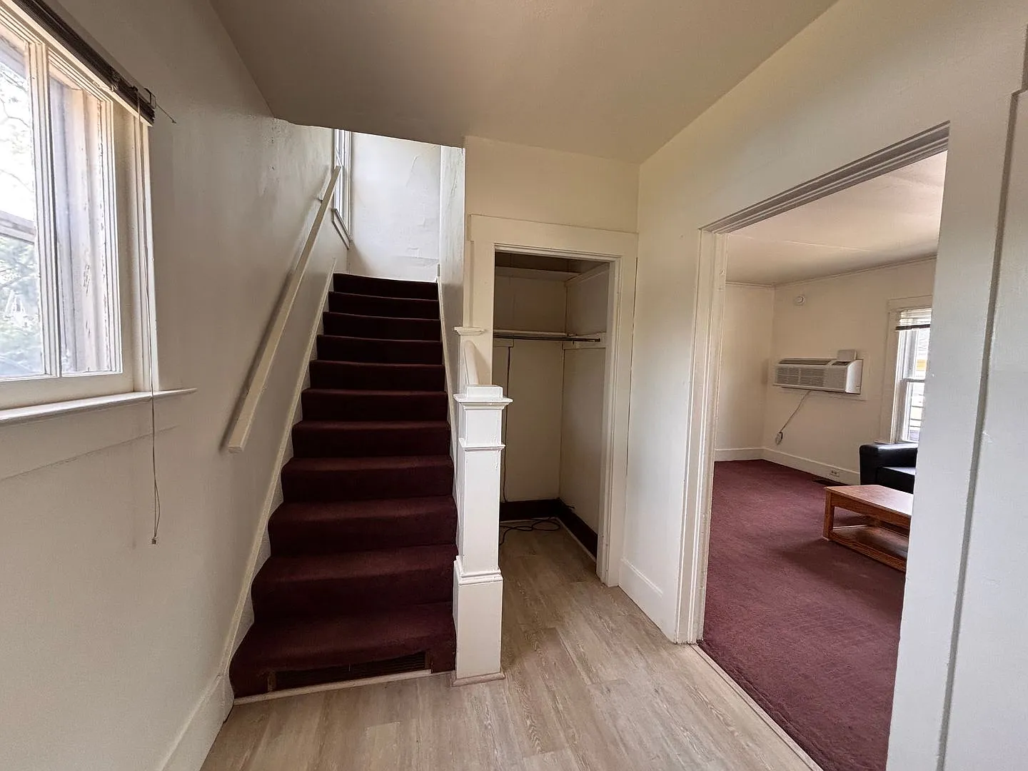 6 Bed/3 Bath Private Home Available May '27 — Photo 3