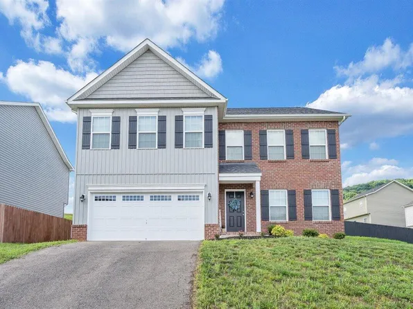 2005 Heys Ln, Vinton, VA 24179