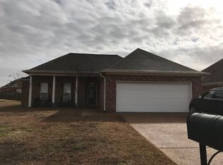 408 Poplar Blvd, Pearl, MS 39208