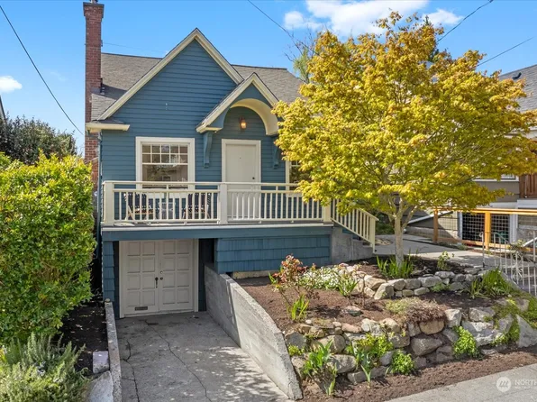 6749 17th Avenue NW, Seattle, WA 98117