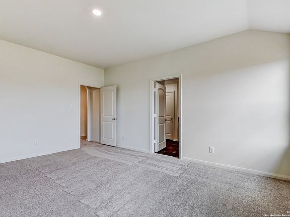 5th image of 15034 Telfaire Meadow