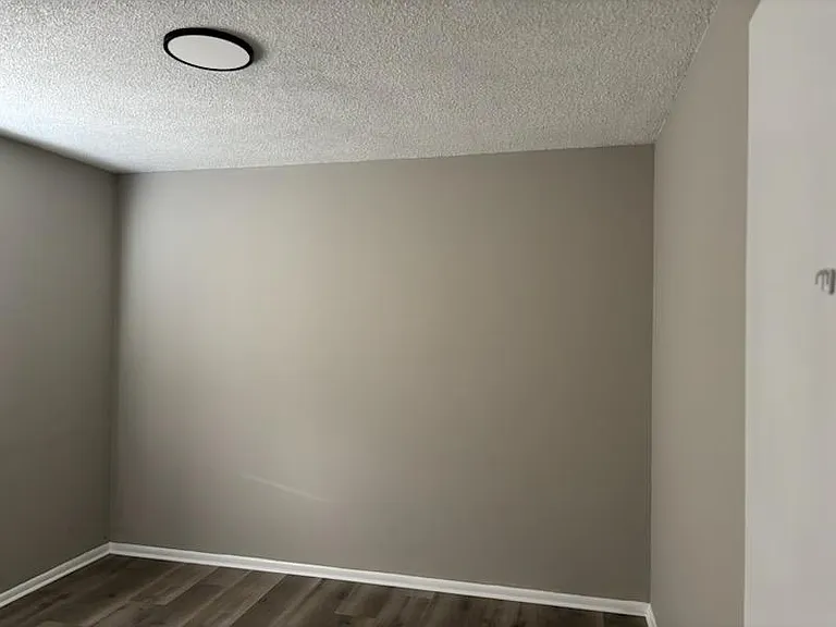 636 Hardin Dr #4 — Photo 10