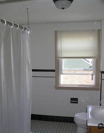 3rd image of 230 Bay View Avenue # Fl 3rd