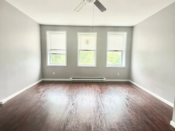 1711 Gwynns Falls Pkwy #3, Baltimore, MD 21217