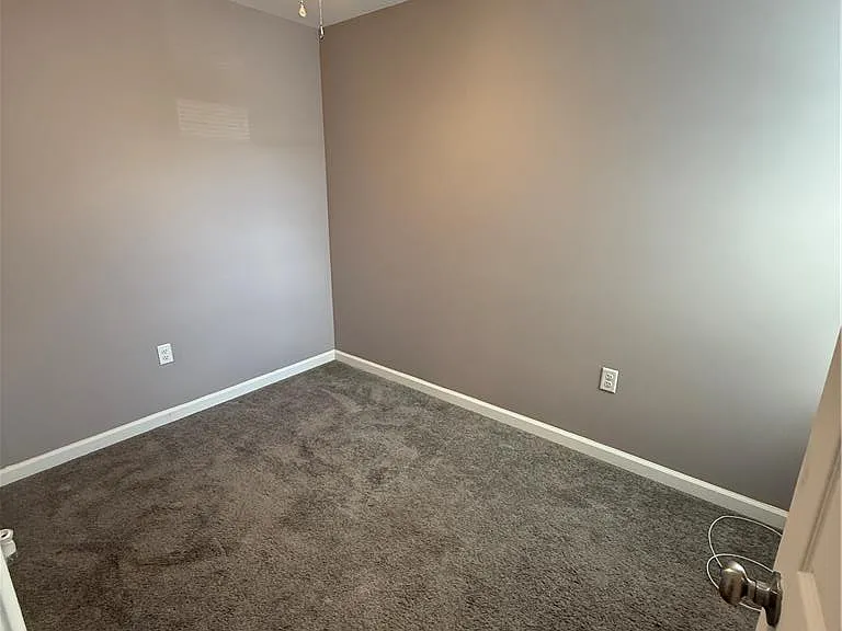 452 Hanover Ave — Photo 19