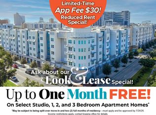 Amelia Court, Orlando, FL 32801