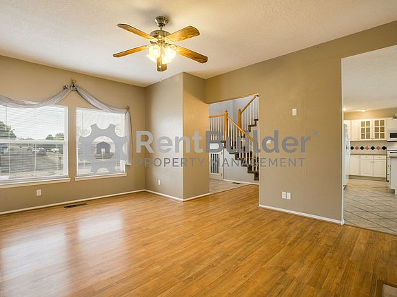 5th image of 4216 Loren Ave NW