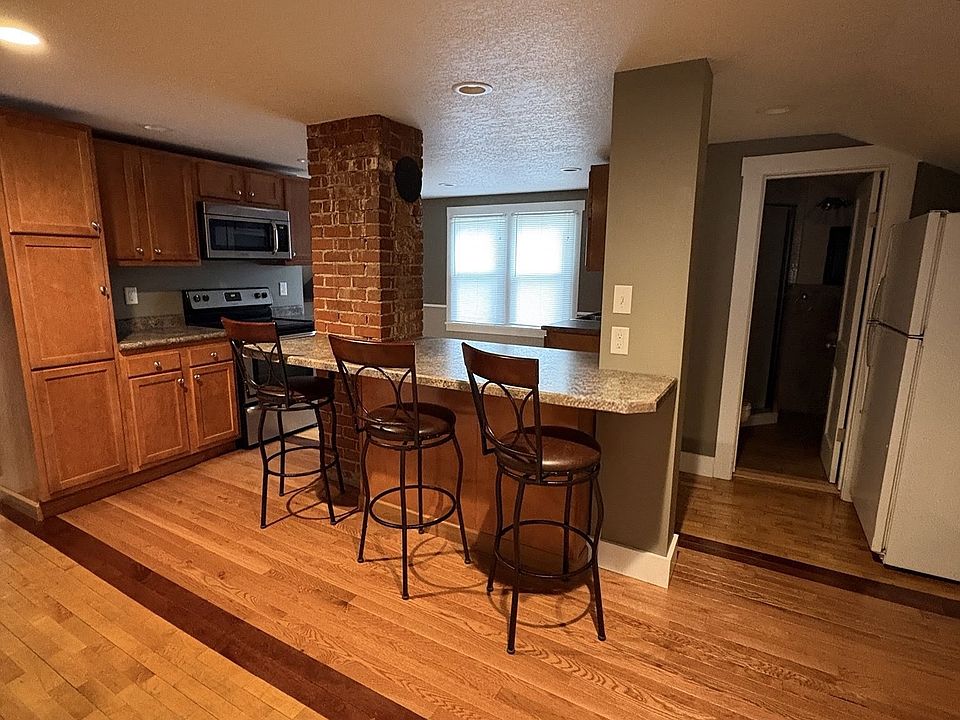 Kitchen, (Bathroom on right hand side of image)