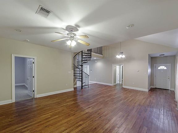 4th image of 56 Er Slay Rd