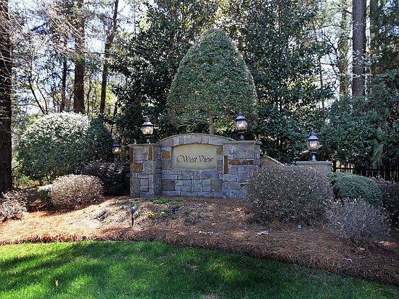 5th image of 155 West Paces Road