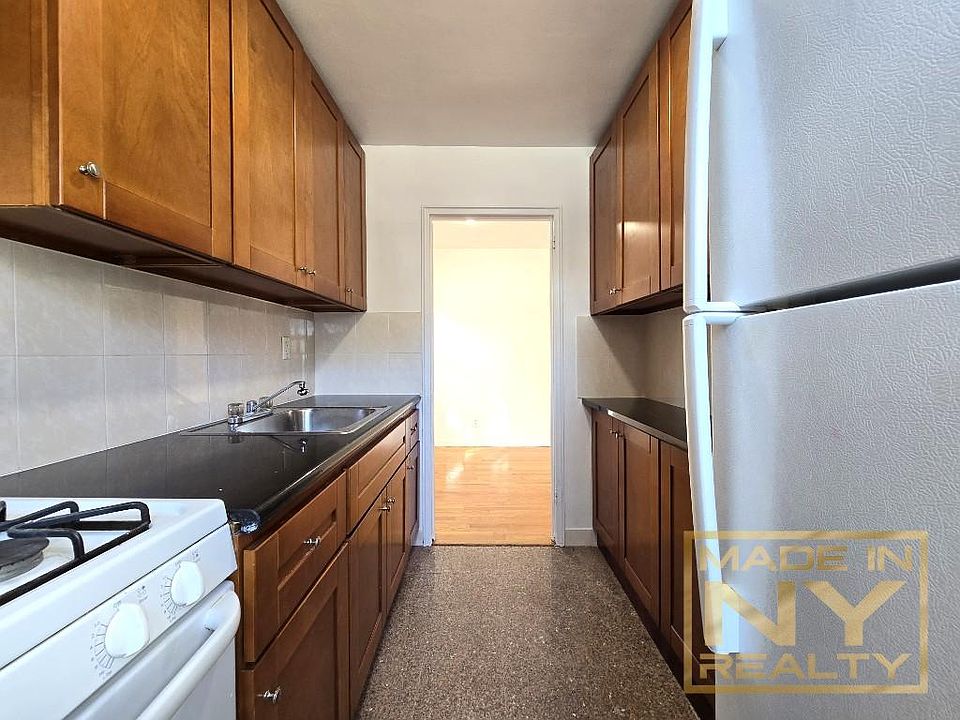 1st image of 196-11 73rd Ave #1