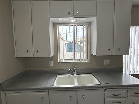 3rd image of 316 Gladys Ave APT C