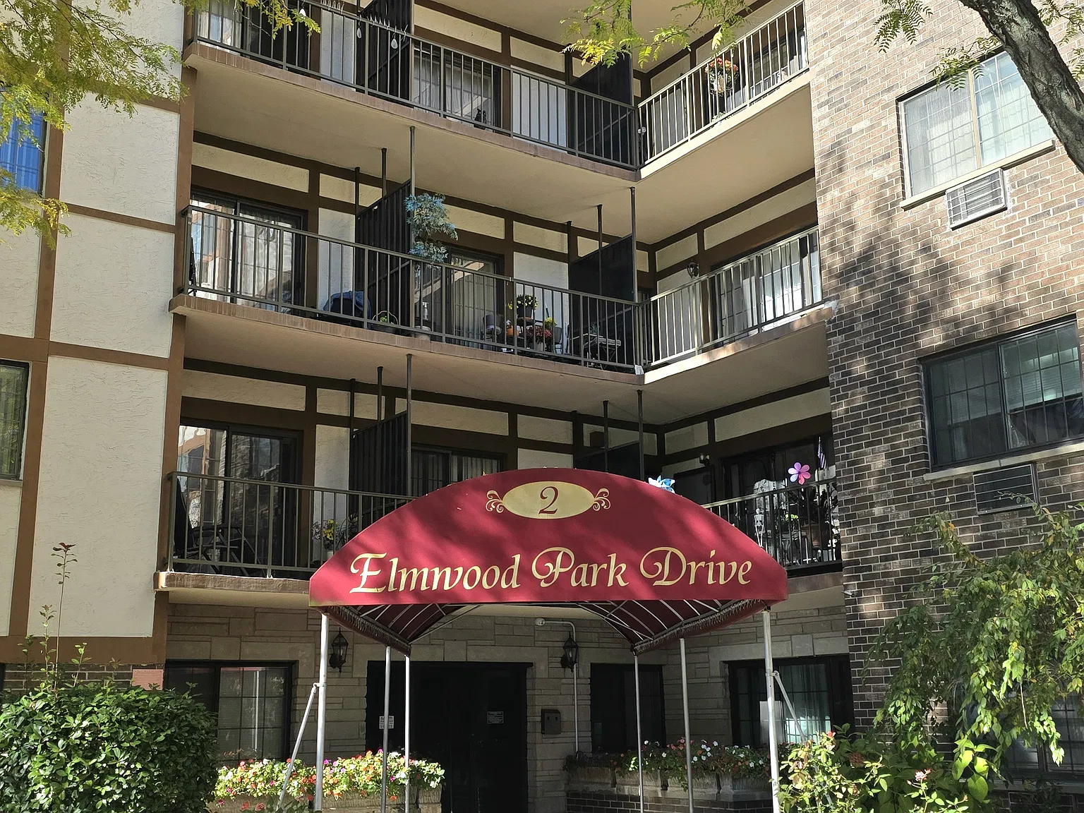 1 bed, 750 sqft, $2,200 — Photo 1