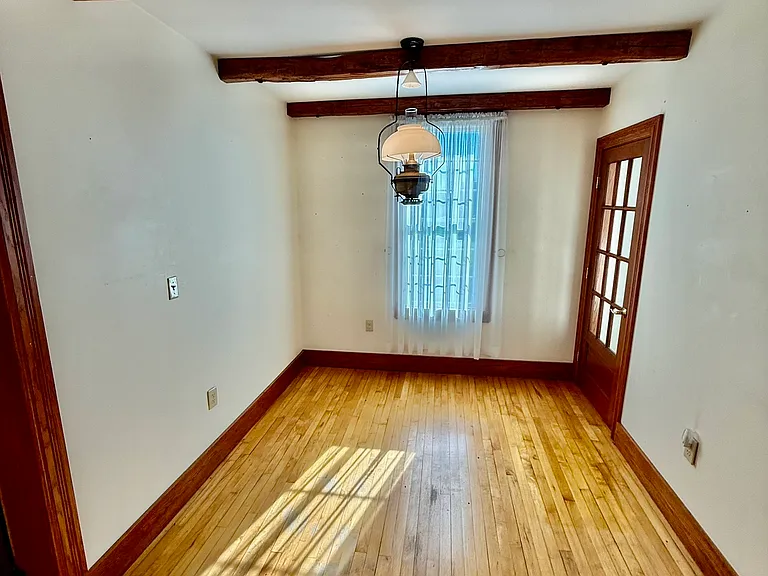 1213 Glenwood Heights Rd — Photo 10