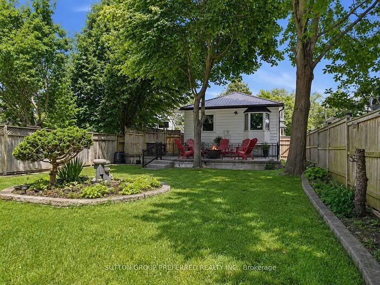385 Avondale Rd — Photo 19